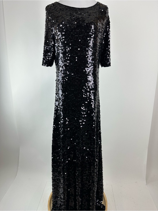 BCBGMaxAzria Dresses & Skirts - BCBGMAXAZRIA Ennor Black Sequin Floor Length Low Back Dress Size Large